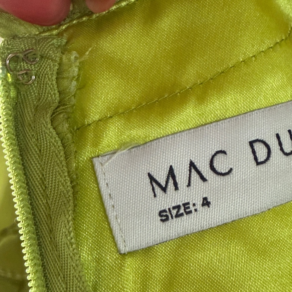 Mac Duggal Chiffon Cascading Ruffle Flutter Sleeve Gown Color Apple Green Size 4 - Picture 12 of 17